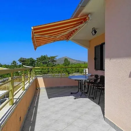 Villa Rosemary Near Split